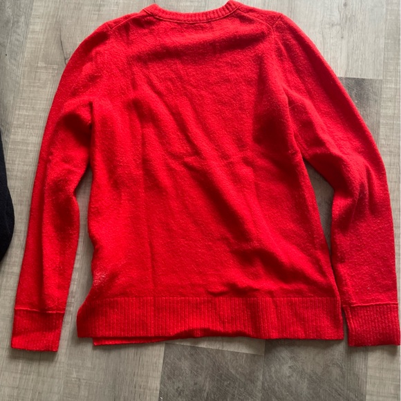 Bundle of JCrew crew neck super soft sweaters in size small - Picture 8 of 10